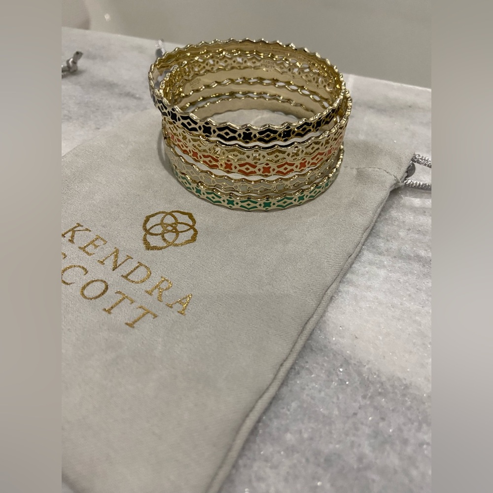 Kendra Scott Bangles set of 5
